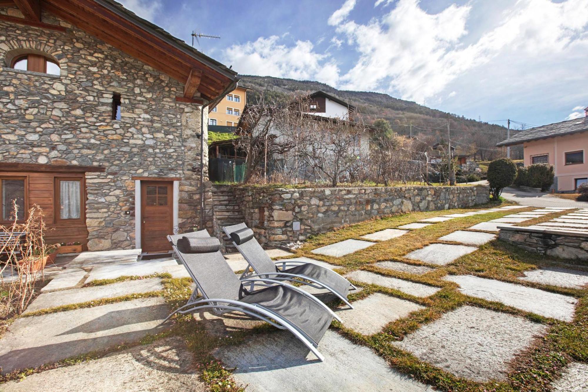 Mini House Valle D'Aosta Roisan Exterior photo